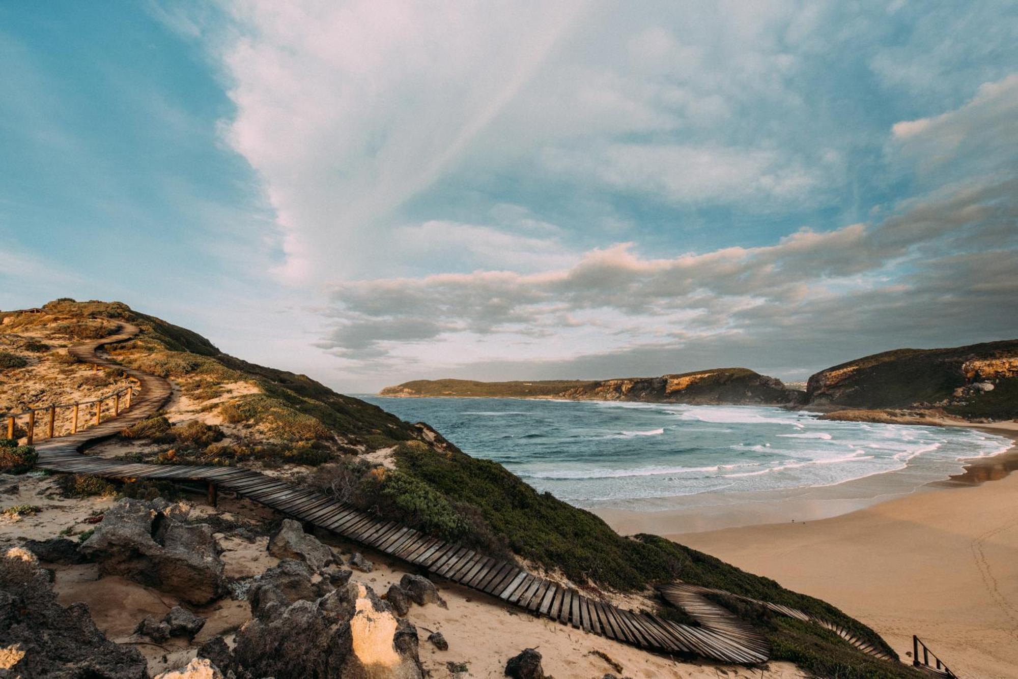 Dolphins' Playground Beachfront B&B Plettenberg Bay Exteriör bild